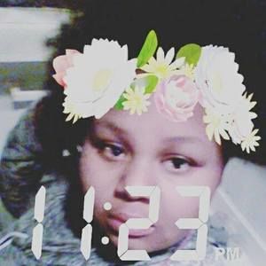 Meet your Posher, Samia